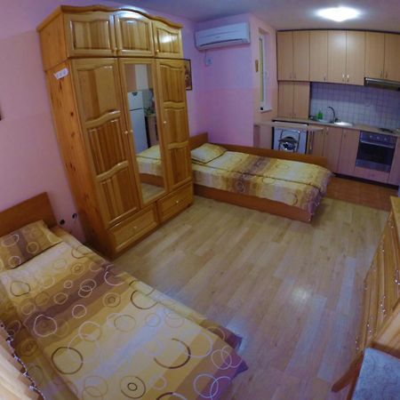 Our Home Guest Rooms Veliko Tărnovo Exterior foto